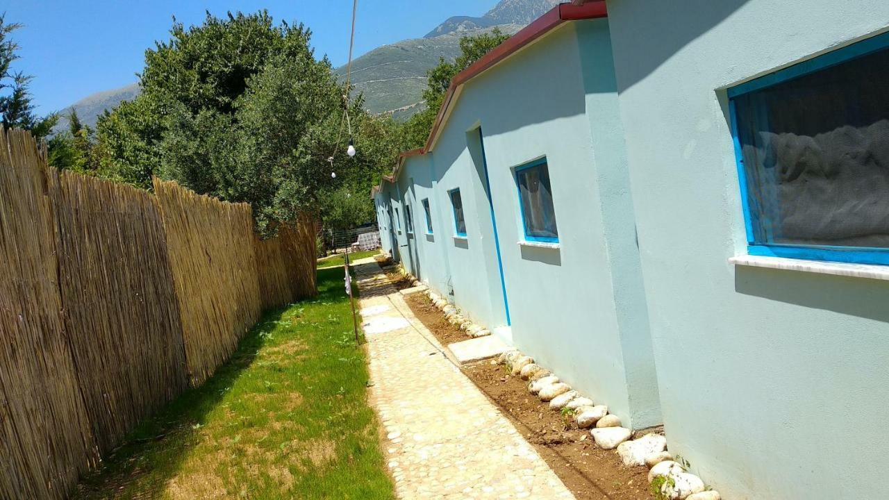 Glamping Rooms At The Sea Turtle Dhërmi Buitenkant foto